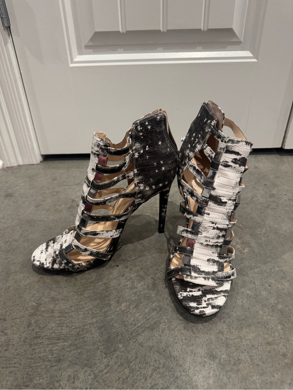 Jessica Simpson- Strappy Black & White High-Heel Sandals